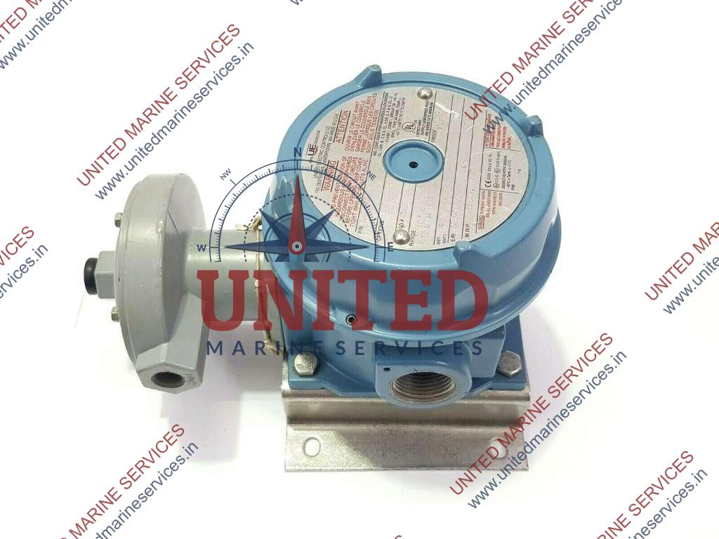 UNITED ELECTRIC CONTROLS J12015640 PRESSURE SWITCH 76841 United Marine Services
