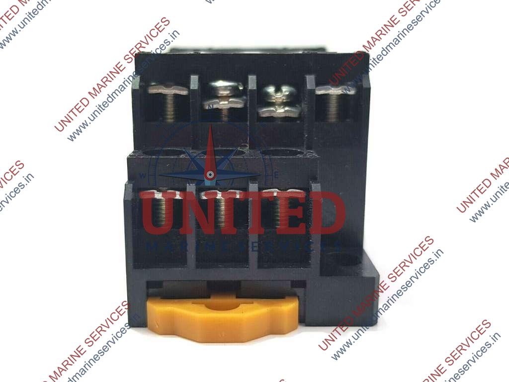 OMRON PYF 14A-E DIN RAIL RELAY SOCKET BASE 250VAC 5A / LOT OF 23 ...